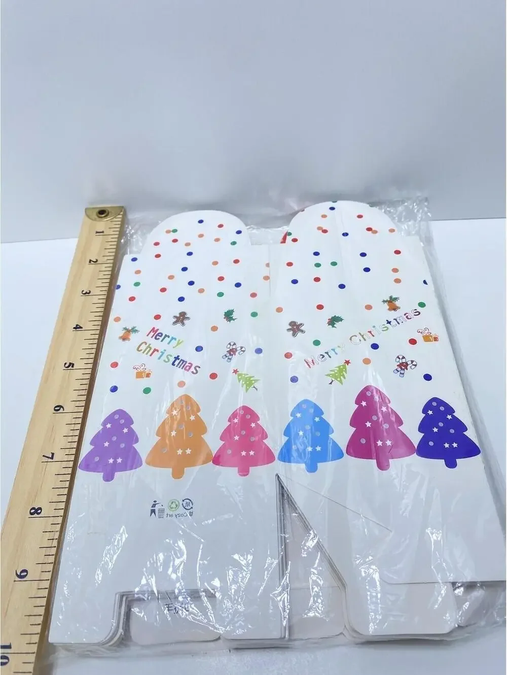 24pc Christmas Treat Boxes Cupcake Holders Foldable Cardboard Cute Holiday Set